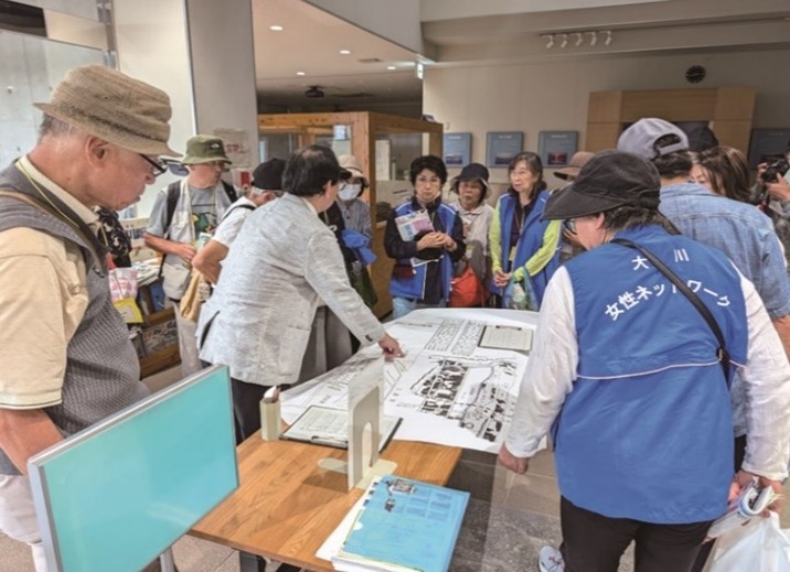 大川未来塾ネット 川の駅ウォークラリー（ガイドサポート）　ガイドより若津港の歴史解説