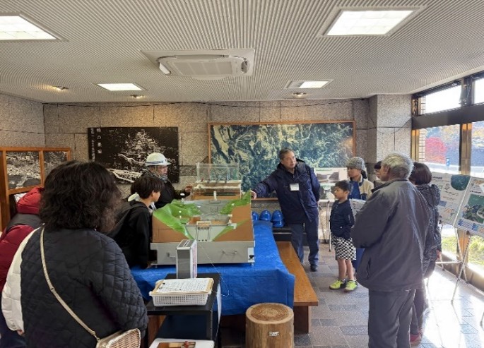 NPO法人ひた水環境ネットワークセンター ダムツアー